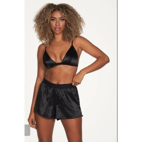 NWT Frederick's of Hollywood Ginny 2 Pc Sleep Set Black Satin Womens Medium - Picture 1 of 14